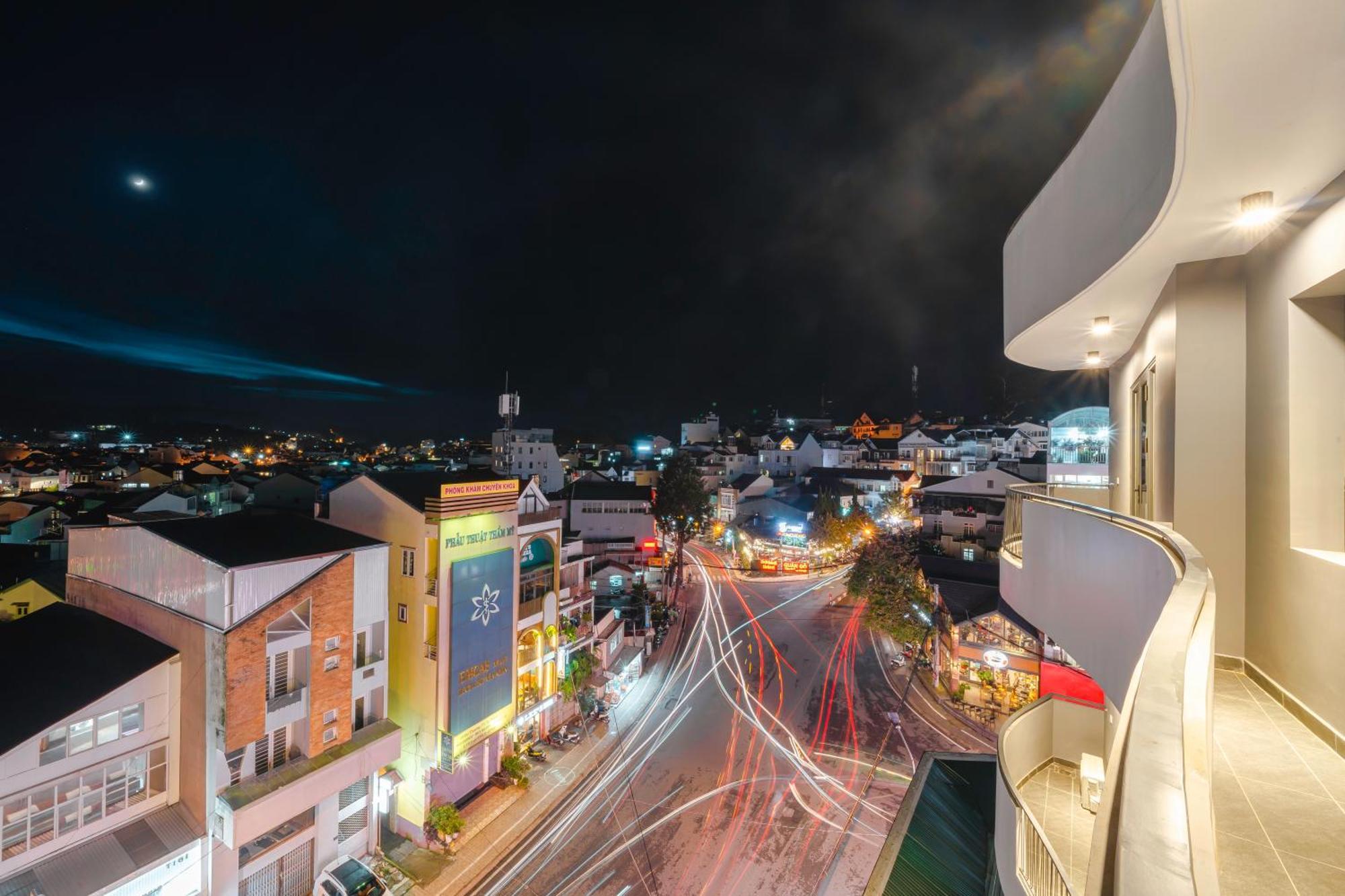 Ttr Central Apart Hotel Dalat Bagian luar foto